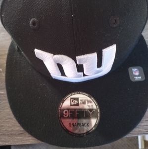 New era snap back Hat